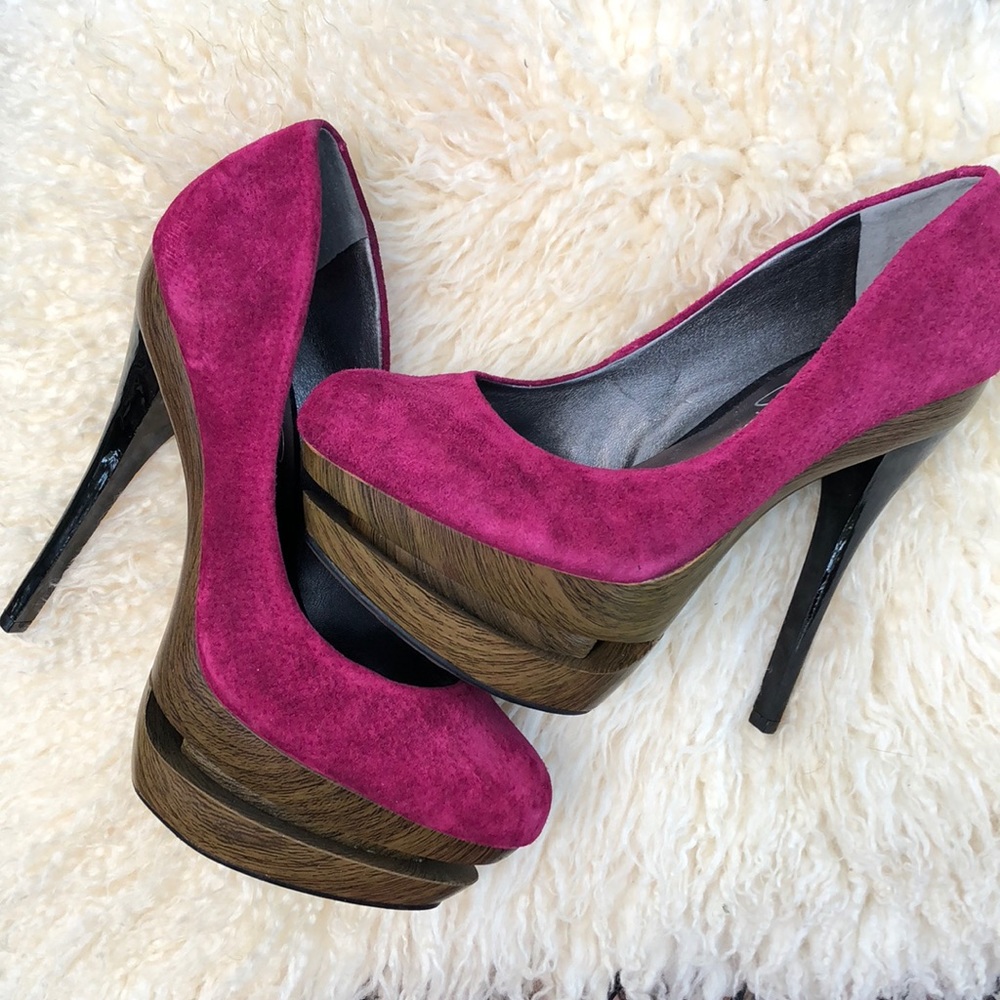 Jessica Simpson Magenta  Heels